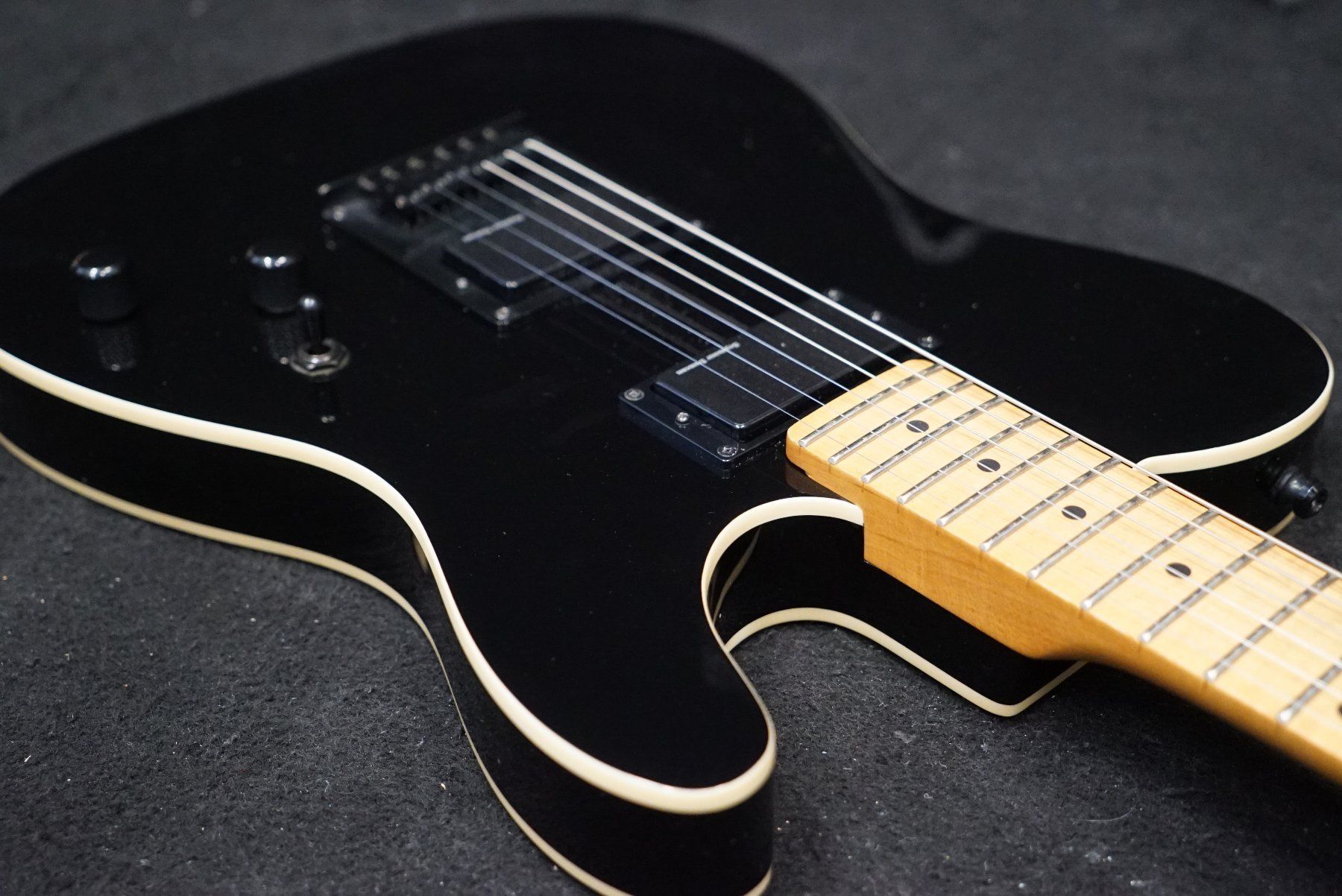 Schecter Musikinstrumente: SCHECTER E-Gitarre, Vintage PT, Gloss Black – Gebraucht aus Köniz von cone_cry 2