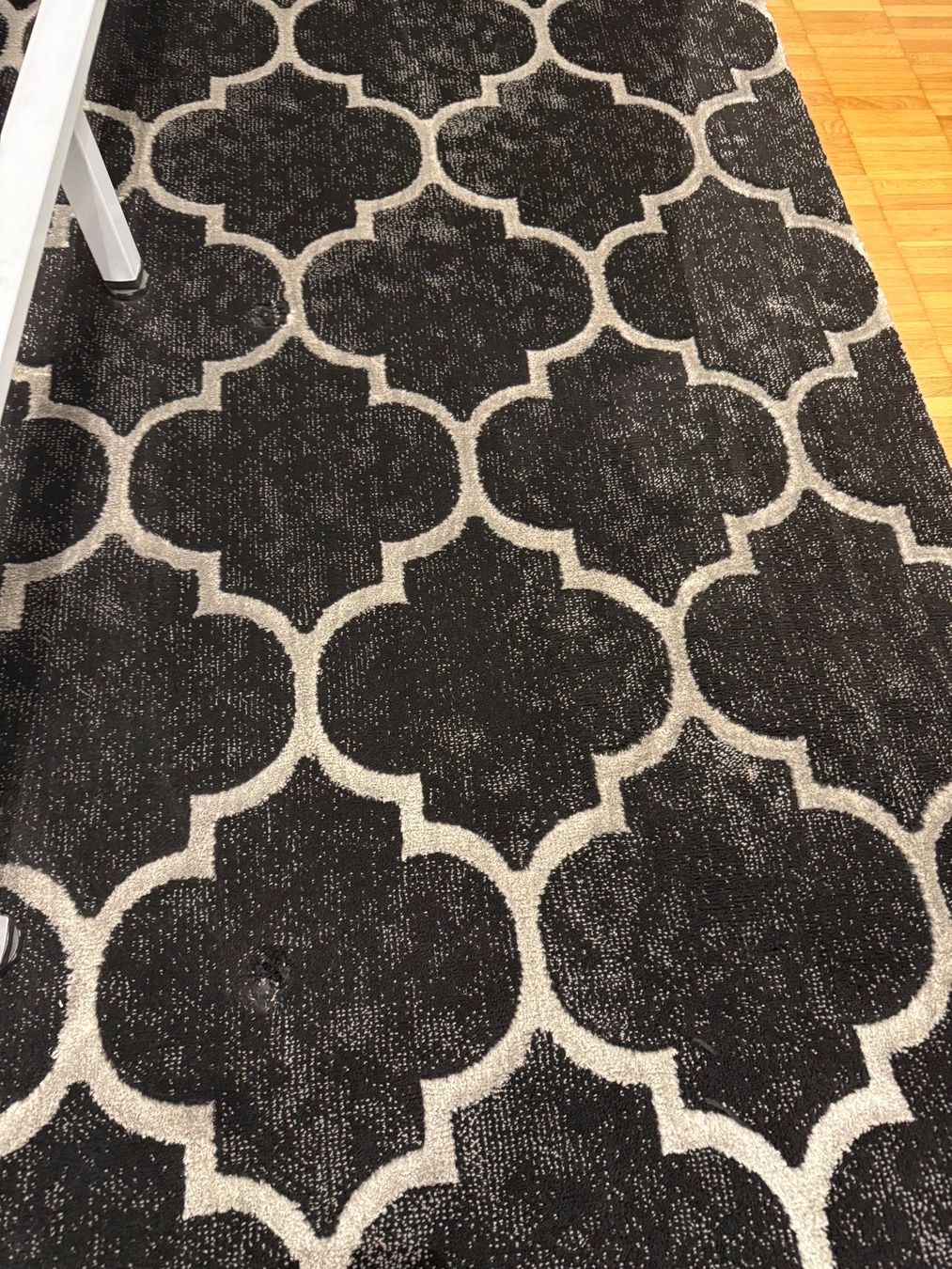 Teppiche: Teppich gemustert 230 x 160cm – Gebraucht aus Richterswil von Eunoia85 1