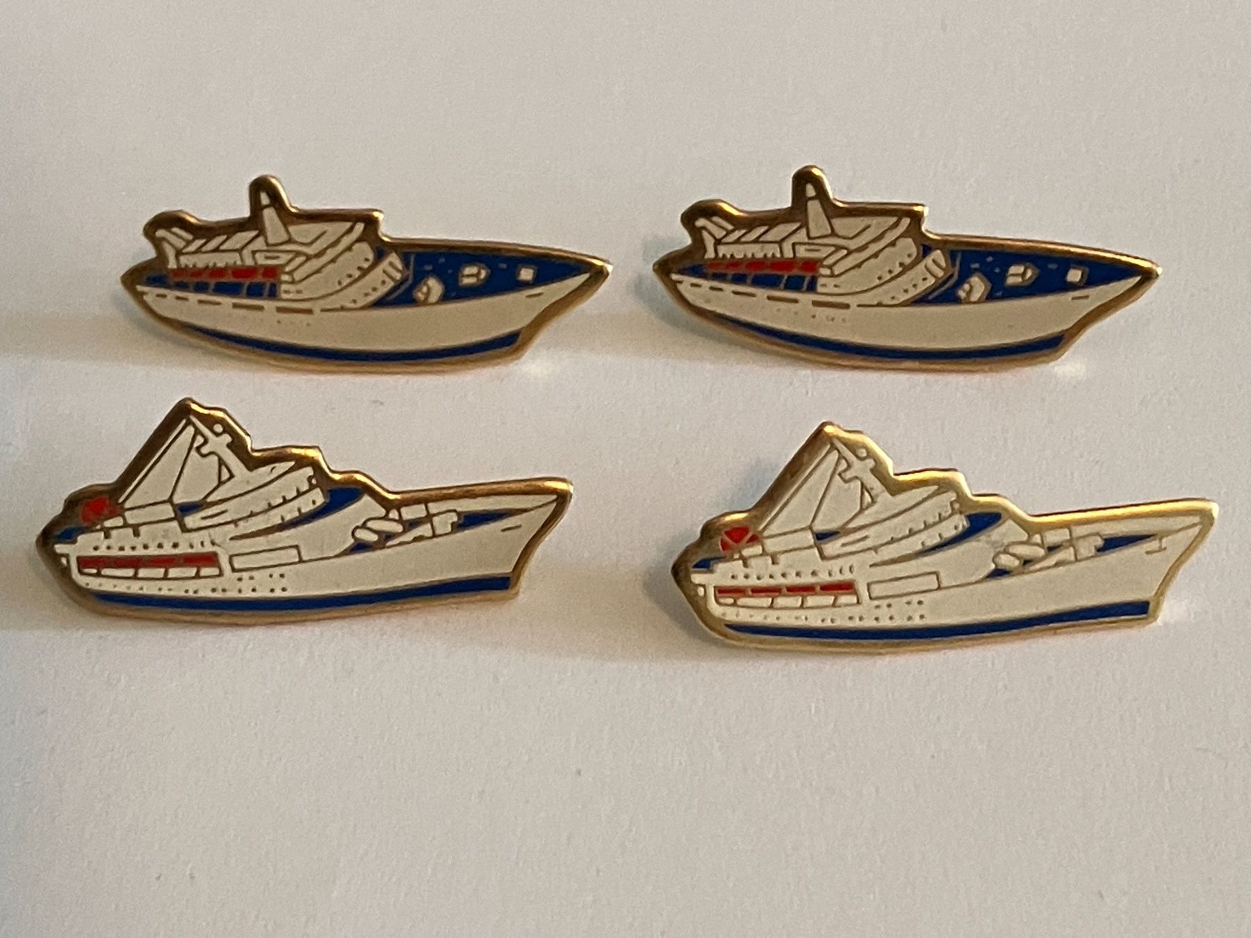 Plaquettes & Badges: 4 Pin Schiffe Boote – D'occasion à Basel par djwwpp
