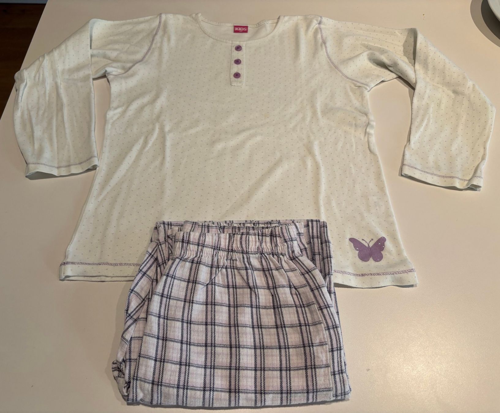 Pigiama & Simili: Langarm-Pijama Mädchen, Grösse 140 – Usato da Rain venduto da ali_t2vz