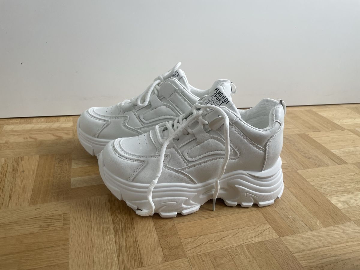 Scarpe da donna: Plateau Turnschuhe – Nuovo e nell'imballaggio originale da Steffisburg venduto da Schlabber