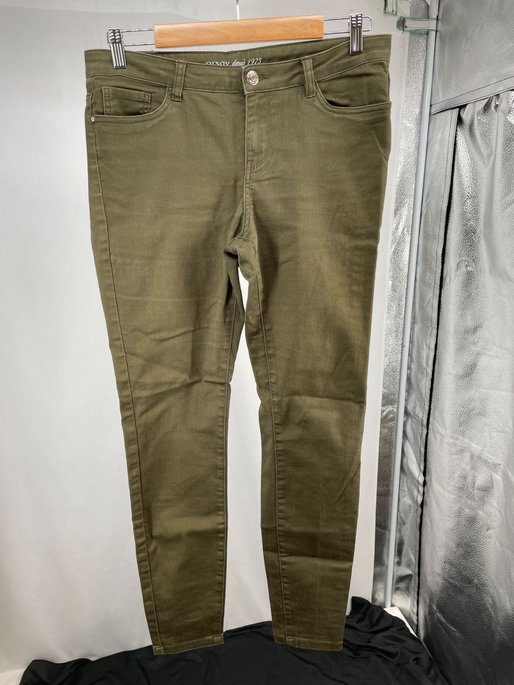 Orsay Jeans: ORSAY jeans kaki 40 – Gebraucht aus Lausanne von PlusValue_Lausanne
