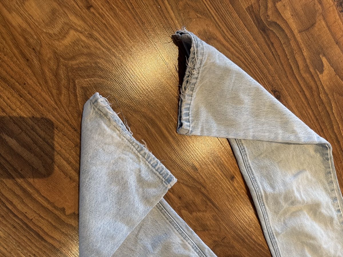 Jeans: Jeans Stradivarius hellblau Grösse 38 mit Abnutzungen – Gebraucht aus Rothenburg von Rias 1
