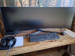 Samsung Monitor curved 43"