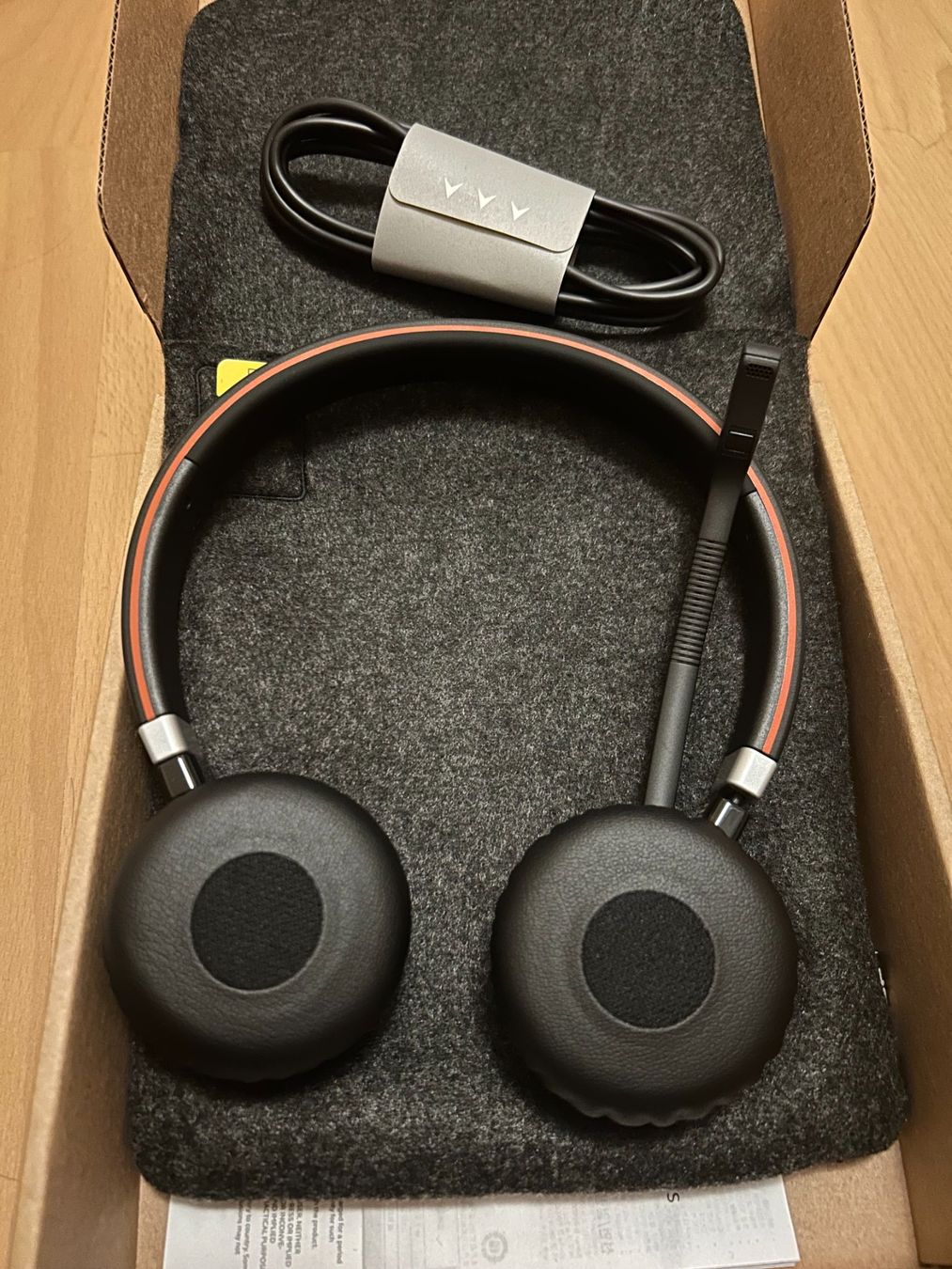 Jabra Cuffie: Casque Jabra Evolve 65 SE MS – Nuovo e nell'imballaggio originale da Grandvaux venduto da Aurelia3 1