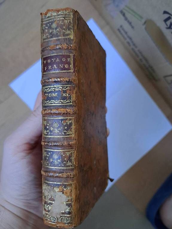 Libri: Le voyageur Français  – Usato da Bussy-chardonney venduto da Cartago