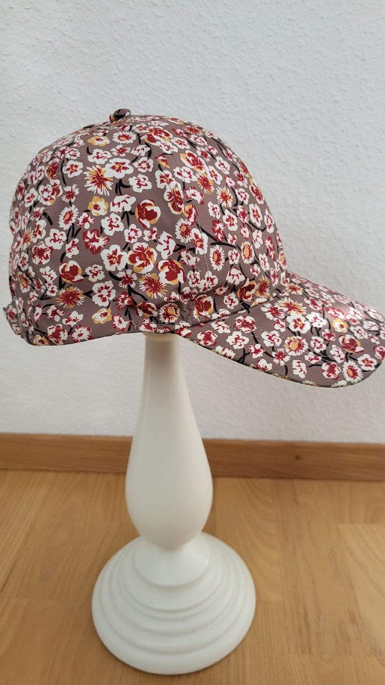Copricapi, berretti & cappellini: Cap von Parfois – Usato da Muttenz venduto da Igma 1
