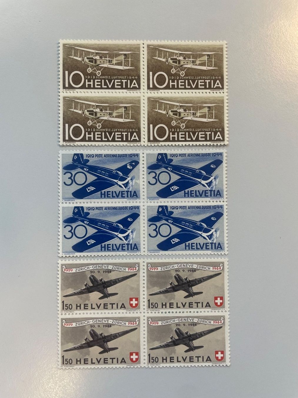 Tutti i francobolli: Flugpost 3x Viererblock, postfrisch – Usato da Küssnacht am Rigi venduto da POSTOMASTER