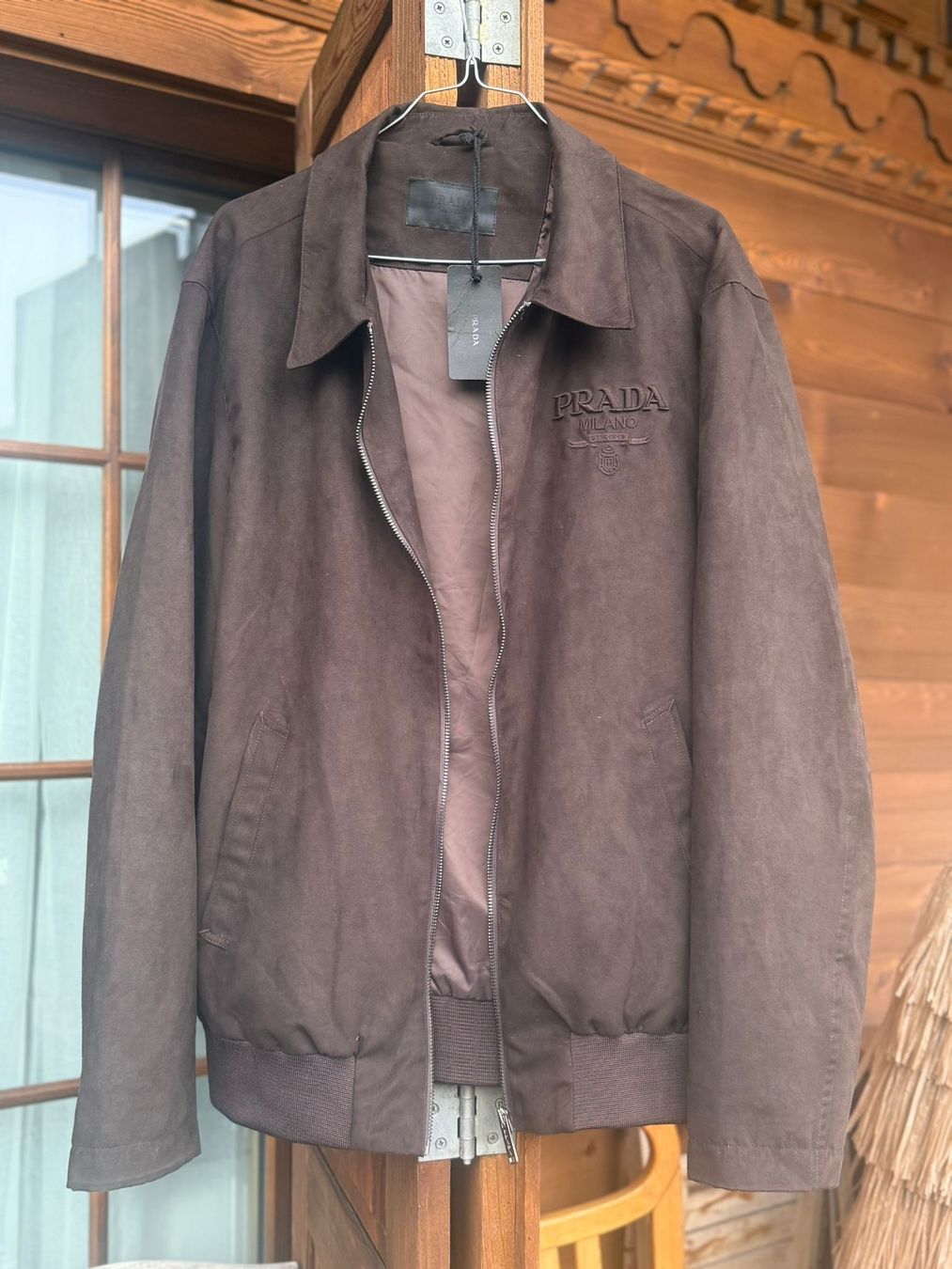 Prada Giacche: Prada Jacke – Usato da Gstaad venduto da Brosche 1