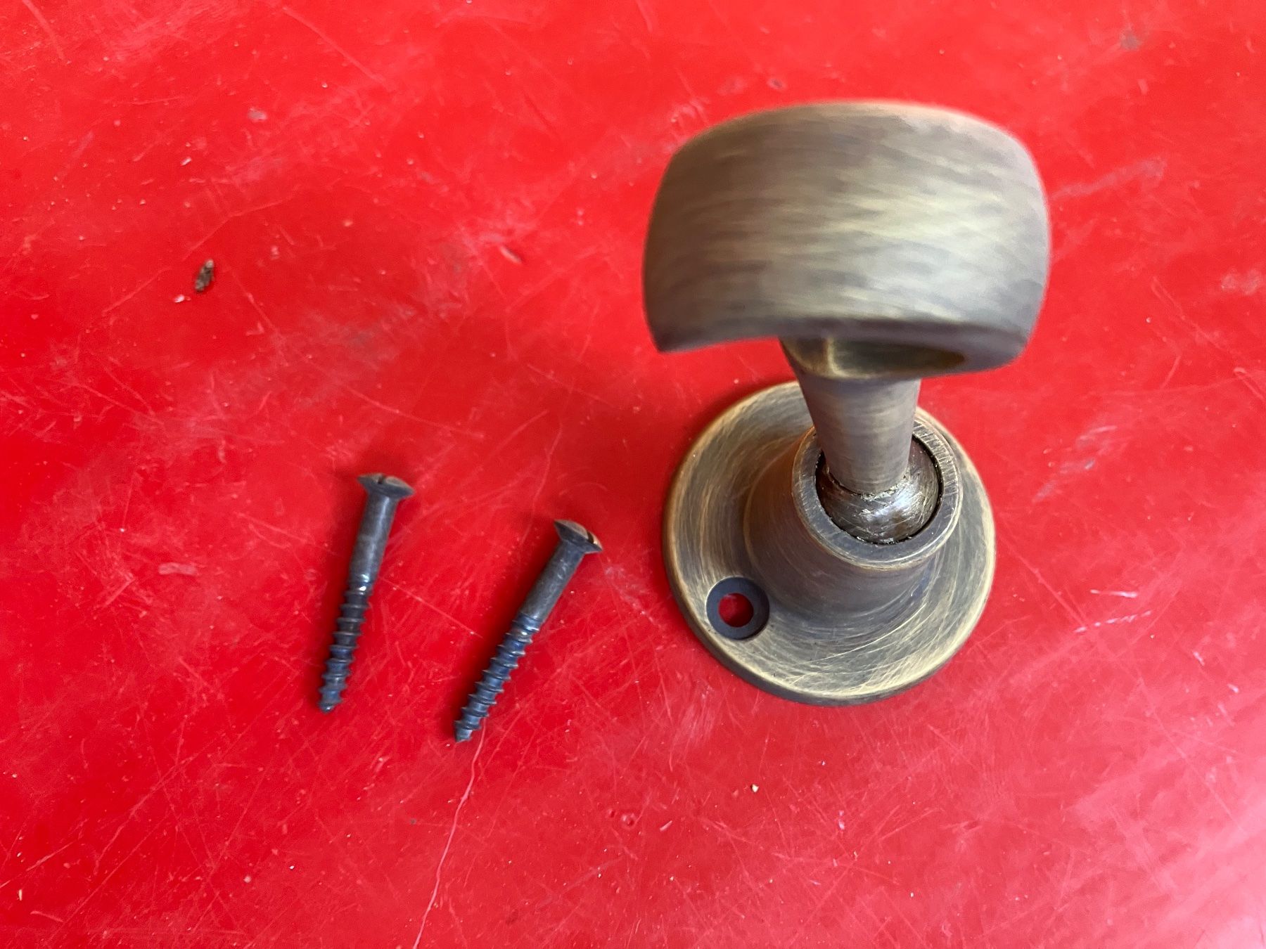Supporti a parete: Brausehalterung, antik Messing-Look mit Schrauben Vintage – Nuovo (secondo la descrizione) da Rüegsauschachen venduto da limek 1