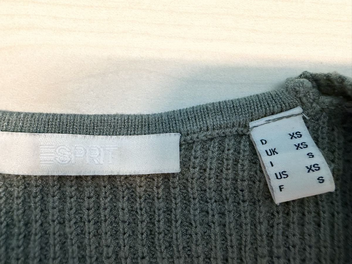 Esprit Maglioni & Felpe: Esprit Pullover, Grösse XS, olivgrün – Usato da Wilen b. Wil venduto da Huibuh 7