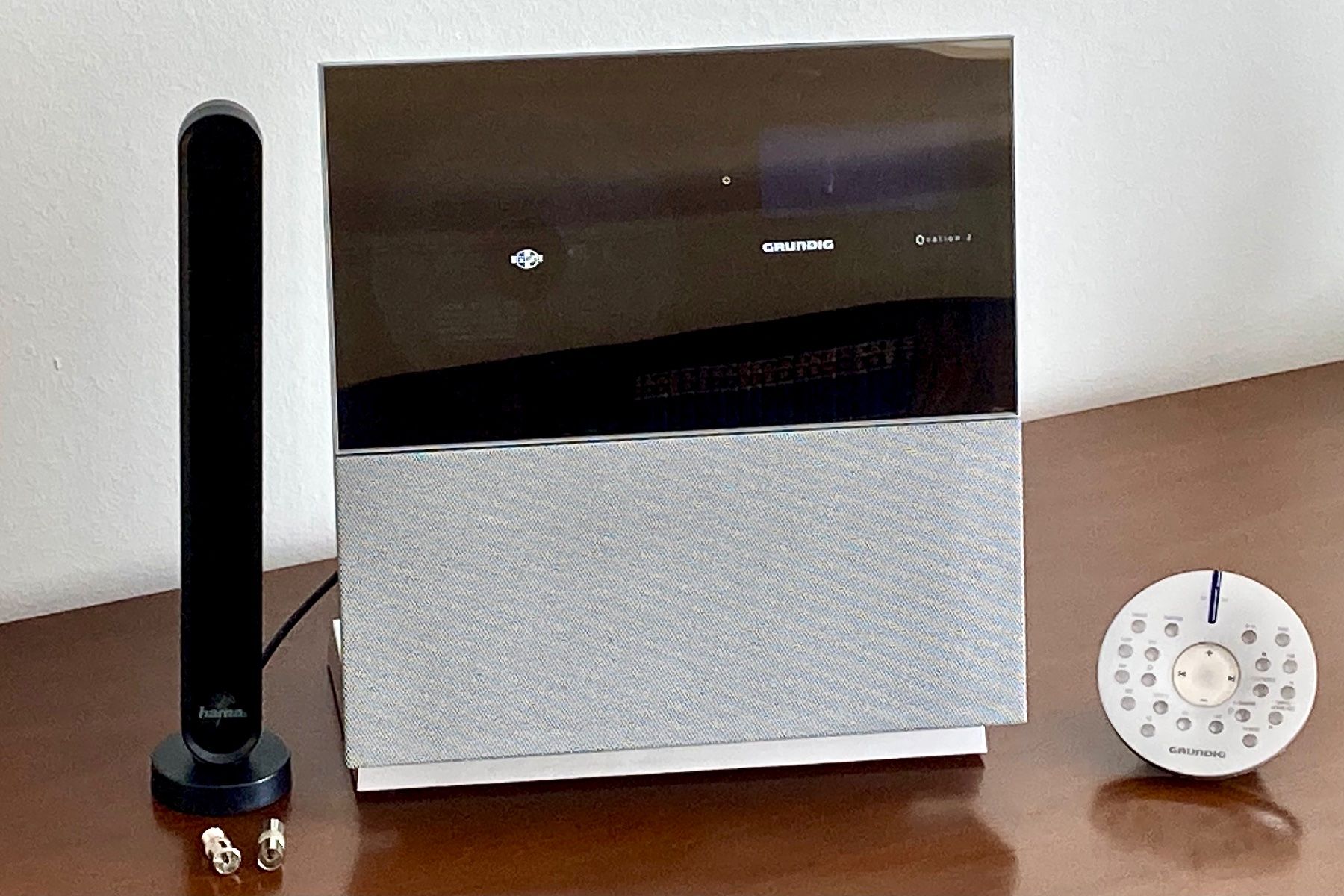 Grundig Radio: Musiksystem Grundig Ovation 2 CDS 7000 DEC – Usato da Zug venduto da HLECH