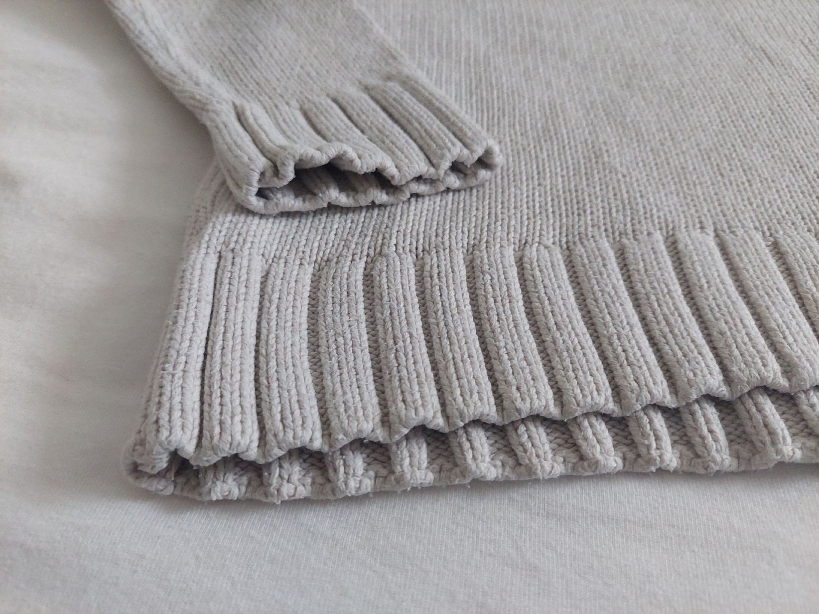 Esprit Maglioni & Felpe: esprit Rollkragen Pullover Gr. 104/110 – Usato da Flims Dorf venduto da Truemorish 4