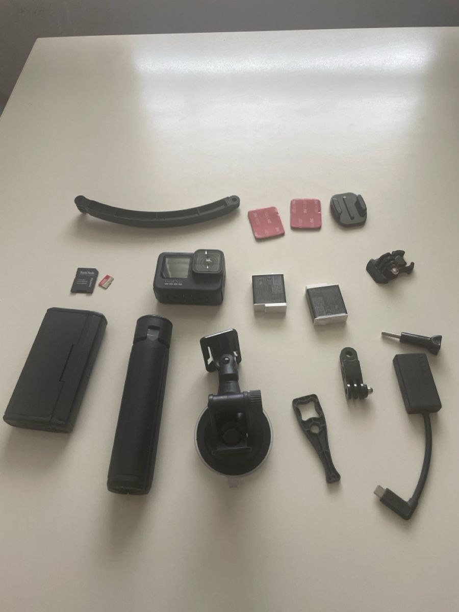 Gopro Action Cam: GoPro 9 & USB -C adapter – Usato da Uvrier venduto da SzymonClivaz