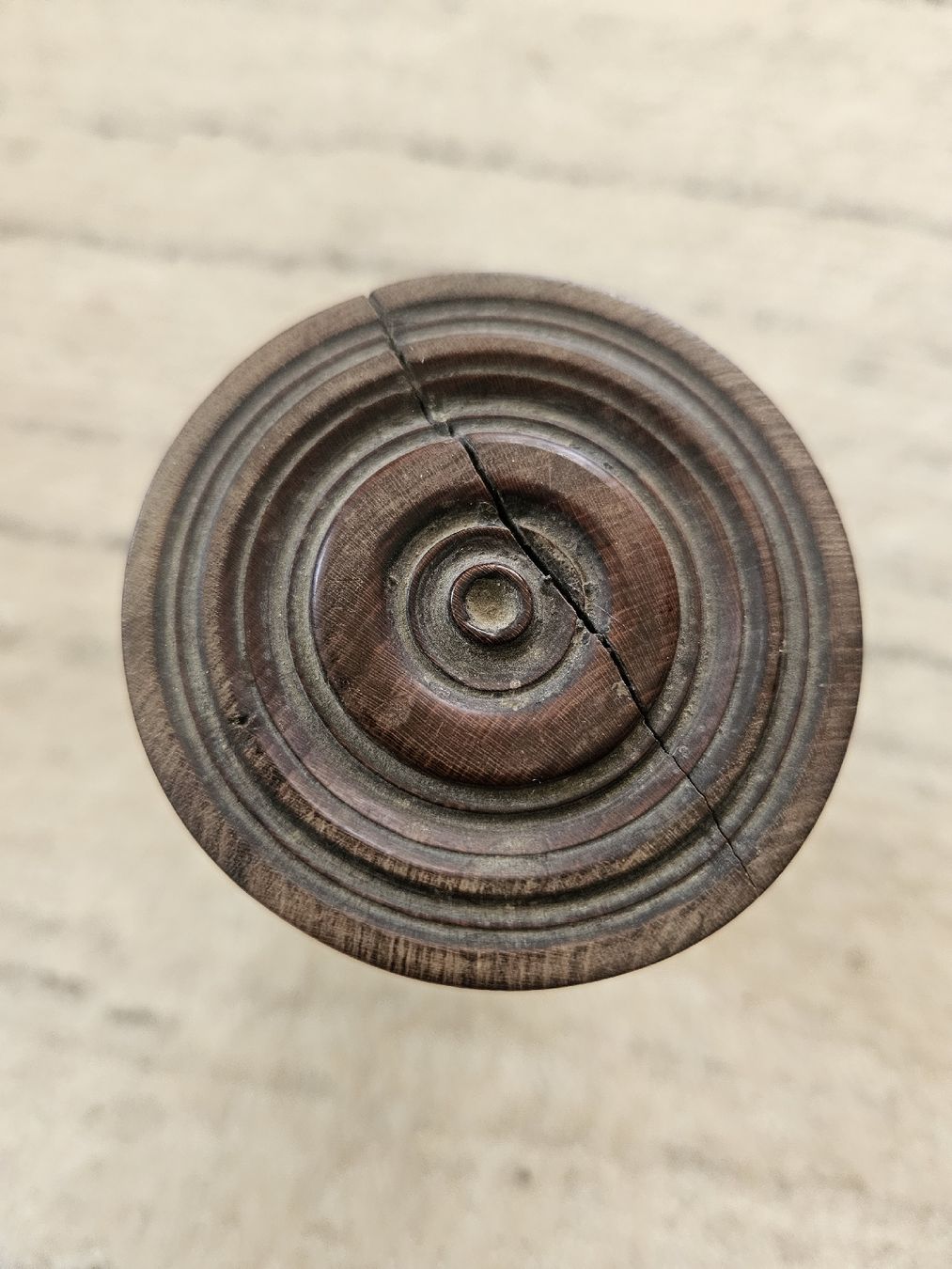 Skulpturen & Statuen: Skulptur uhr antik – Defekt aus Schwellbrunn von Omega-alpha 4