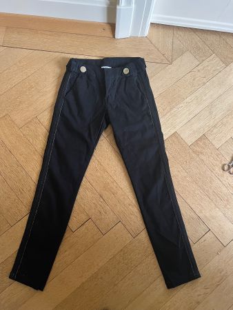 Hose Schwarz 140, MEK