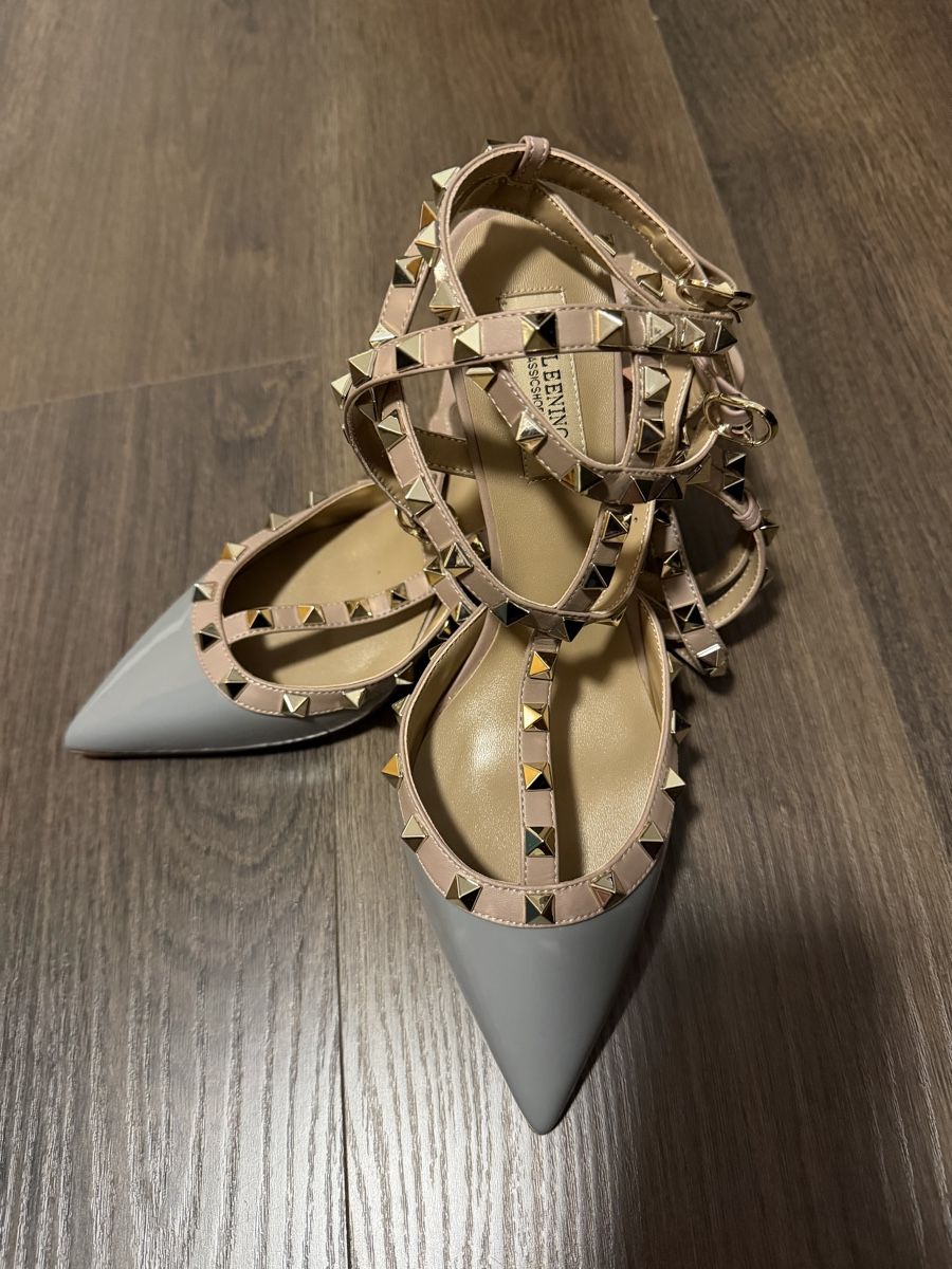 Scarpe da donna: Sandali – Nuovo (secondo la descrizione) da Herisau venduto da debora9