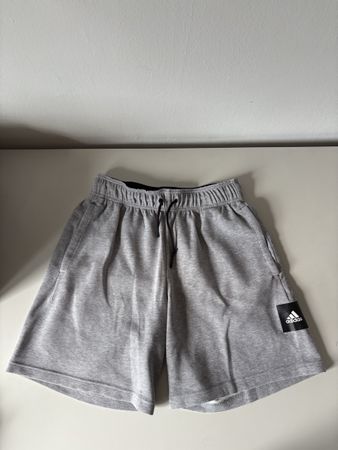 Short Adidas Gris 