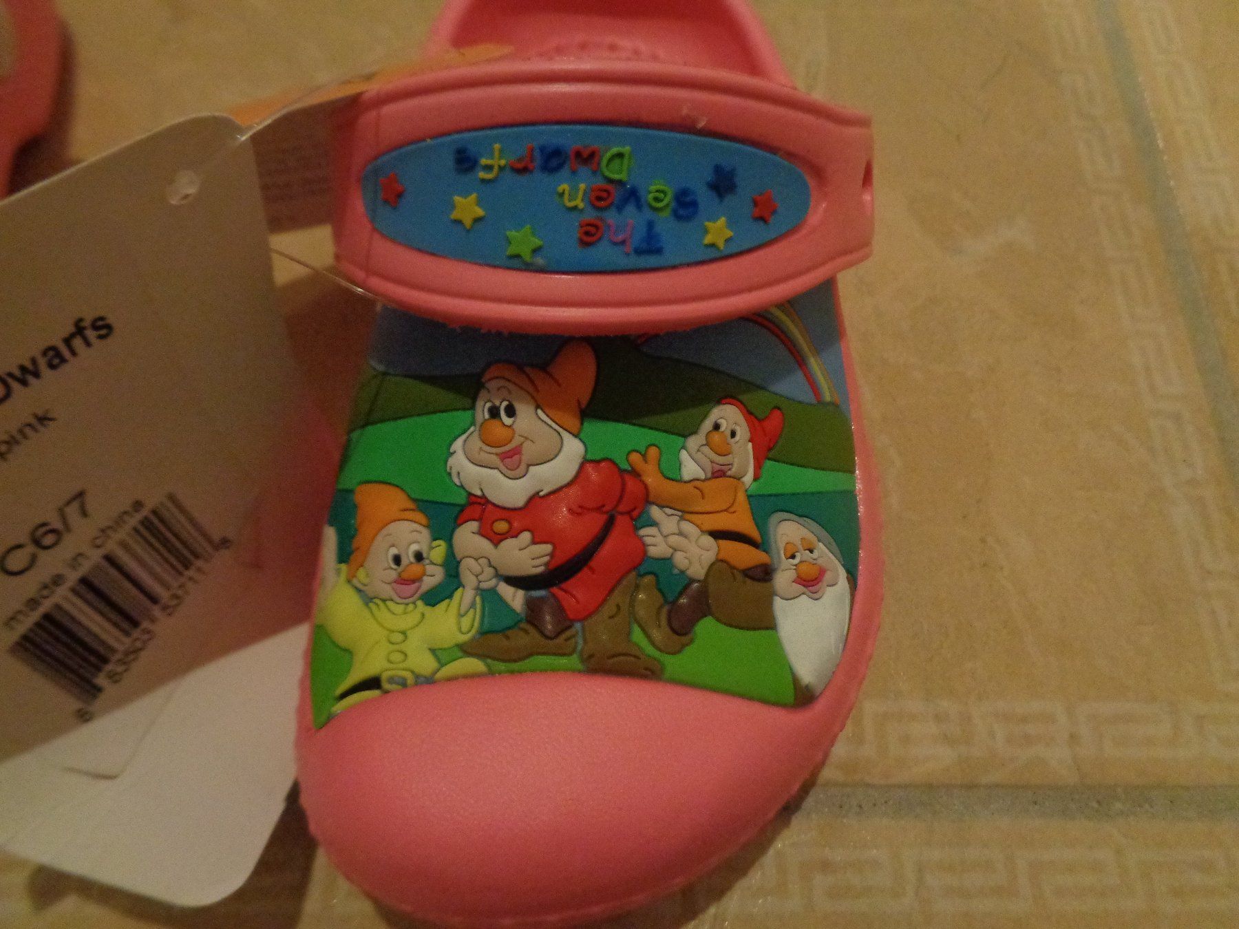 Crocs Scarpe per ragazzi: Disney neue süsse Crocs, 22-24 – Usato da Klingnau venduto da Markus14 2