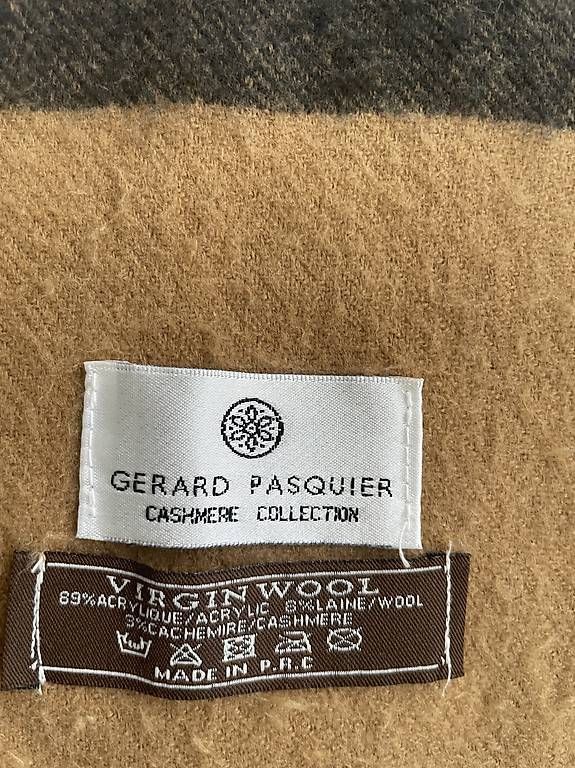Foulard & Sciarpe: Gérard Pasquier – Usato da Renens VD venduto da siric1996 1