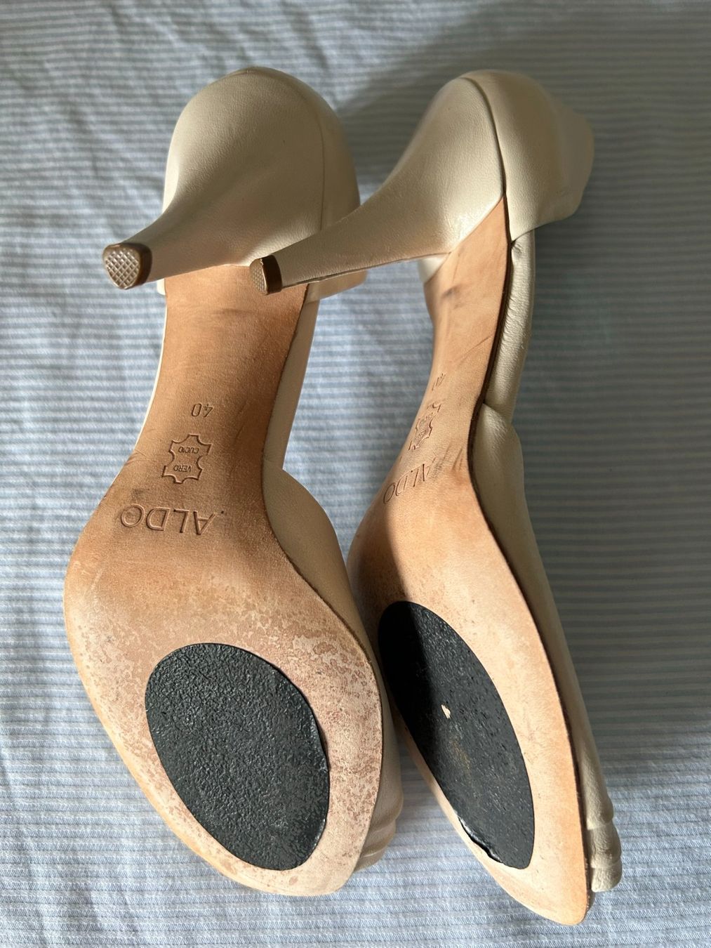 Aldo Damenschuhe: Escarpin élégant cuir ouvert de côté,  T/40 – Neu (gemäss Beschreibung) aus nyon von Lbabi 3