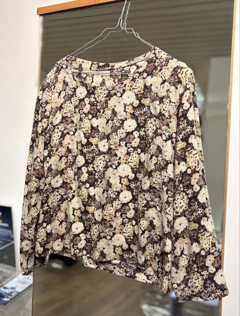 Camicette: LANGARMOBERTEIL MIT BLUMENMUSTER – Usato da Aarau venduto da Secondfish 1
