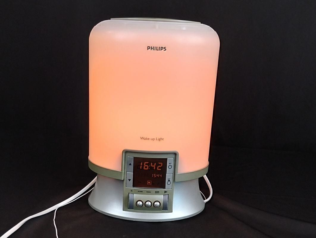 Philips Réveils: PHILIPS Lichtwecker – D'occasion à Schübelbach par Restwert_Schubelbach 4