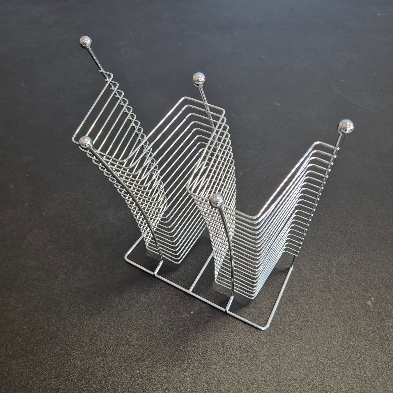 Scaffali: CD-Ständer CD-Regal Metall Chrom Tisch- Regal 40 CD – Usato da Nottwil venduto da Wondewa-Shop 3