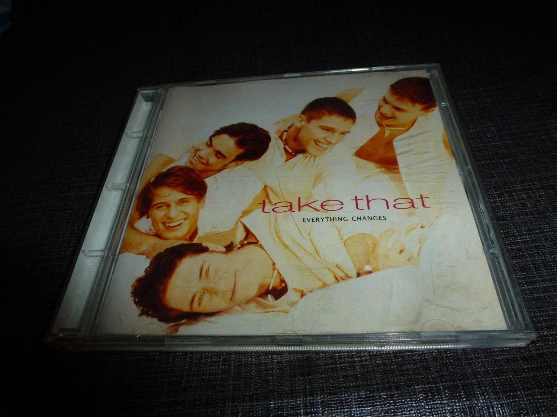 CDs: Take That - Everything Changes CD – Gebraucht aus Olten von Disc-Ausverkauf