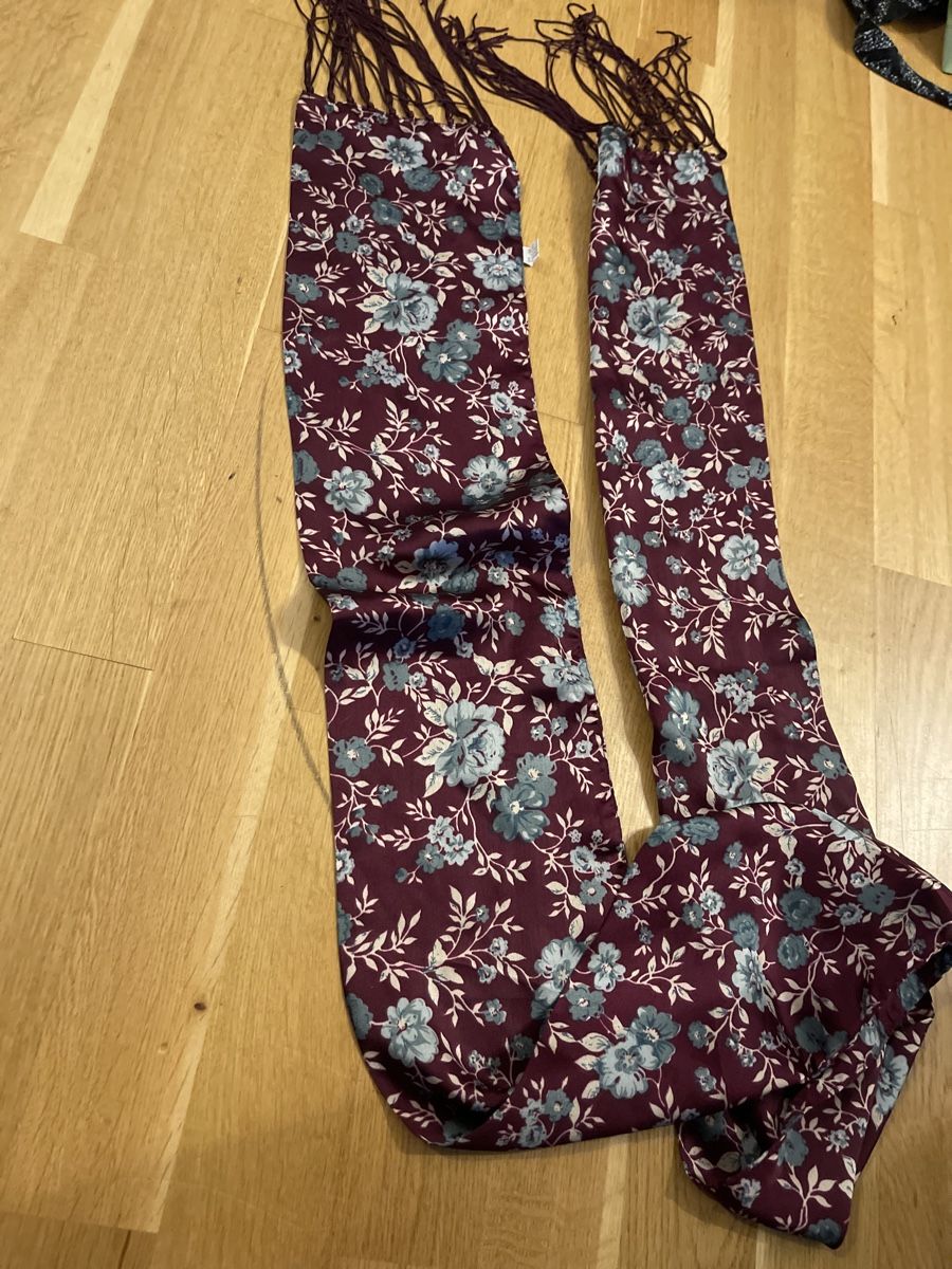 Foulard & Sciarpe: Schal – Nuovo (secondo la descrizione) da Birmensdorf ZH venduto da irina61