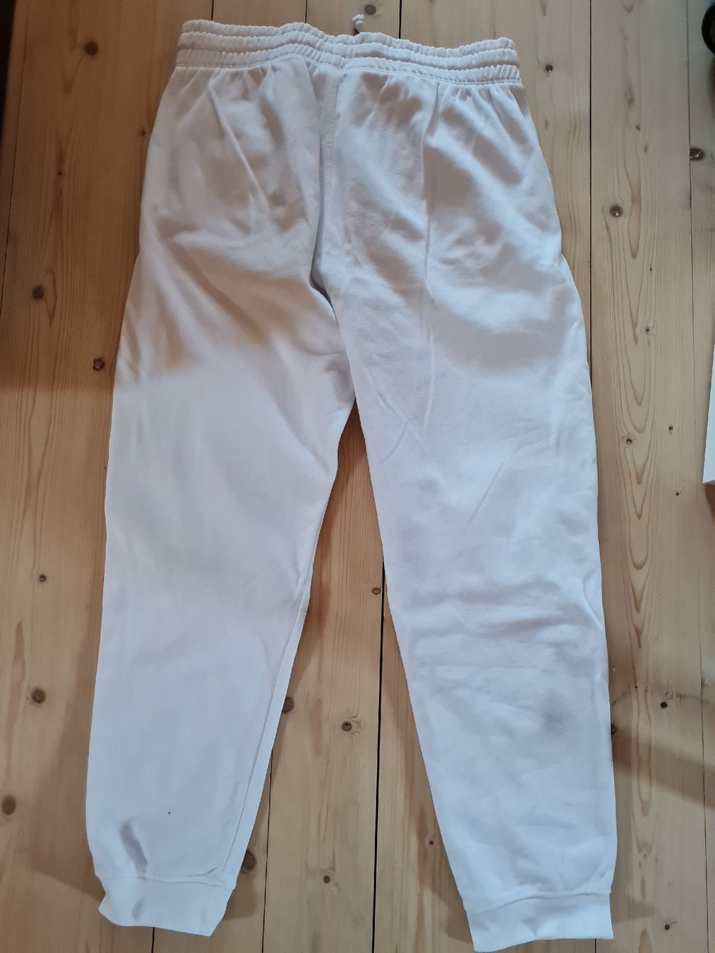 H&M Pantalons: Trainerhose – D'occasion à Castrisch par CorinaS03 1