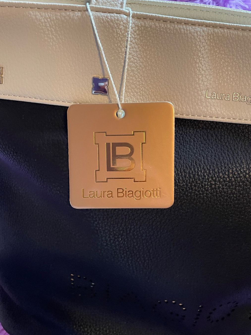 Laura Biagiotti Borse da donna: Laura Biagiotti Tasche – Nuovo (secondo la descrizione) da Taverne venduto da Monica80 2