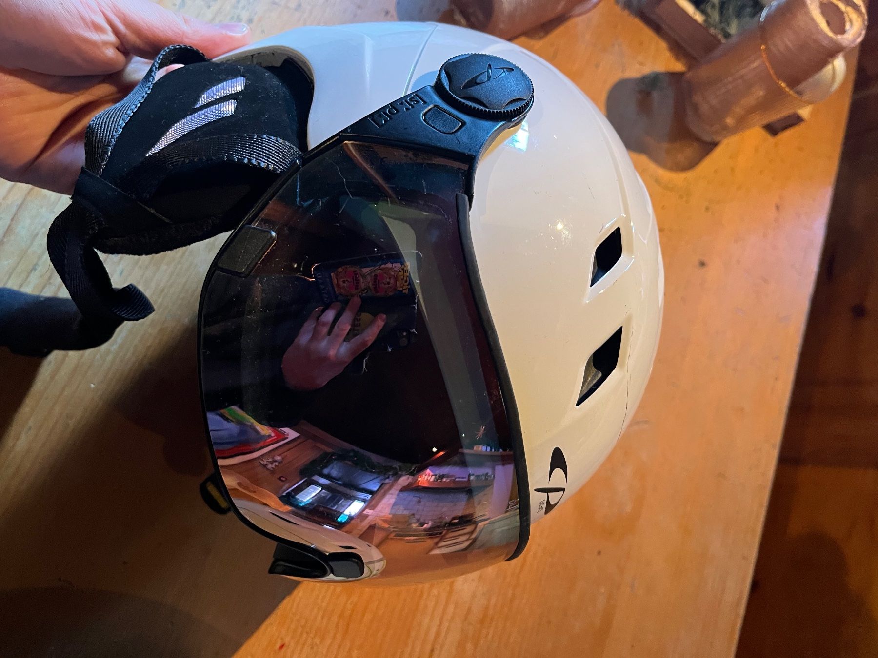 AK Ski Sci: Ski helmet – Nuovo e nell'imballaggio originale da Rougemont venduto da nor_pxm2