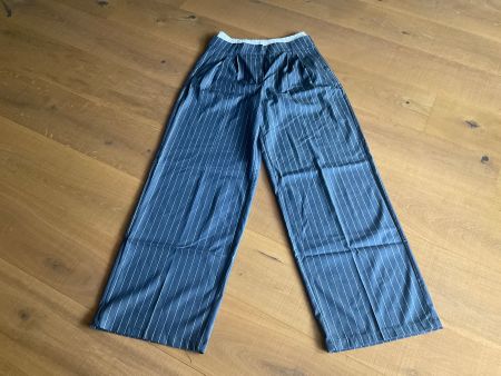 Bershka Stoffhose Gr. 36