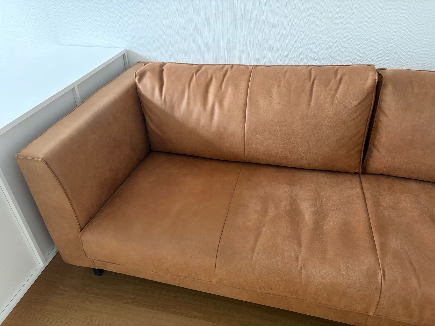 Divani: HET ANKER Piemonte 3-Sitzer Sofa –  Echtes Wildleder – Usato da Zürich venduto da kronos123 5
