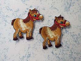 2 Stück  PONY - Aufnäher - Aufbügler - Stickerei