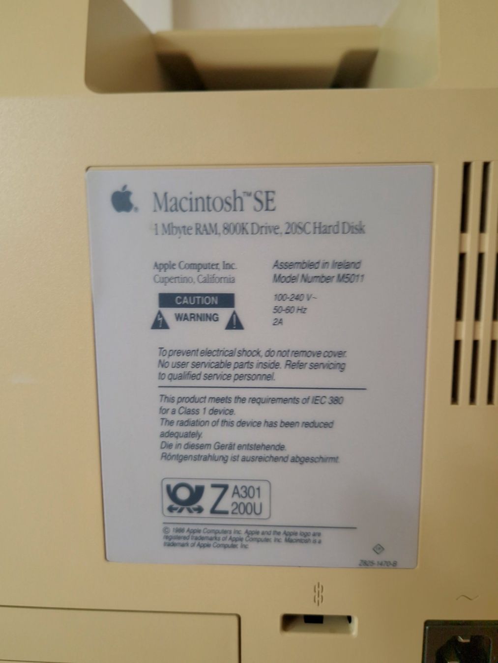 Apple PC: Apple Macintosh SE / 4MB RAM / 80MB HDD / läuft perfekt – Usato da Uster venduto da -FPS- 3
