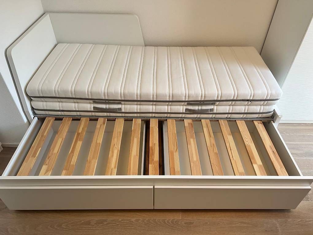 Letti: IKEA FLEKKE - Top Zustand – Usato da Rorschach venduto da Iuliana03 1