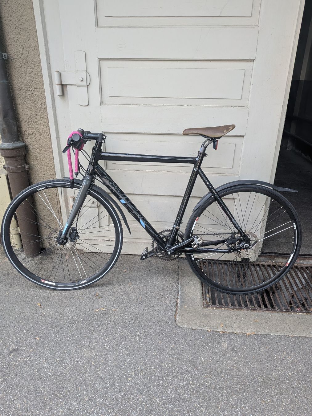 Vélos: Vélo 58cm – D'occasion à Bern par lukos