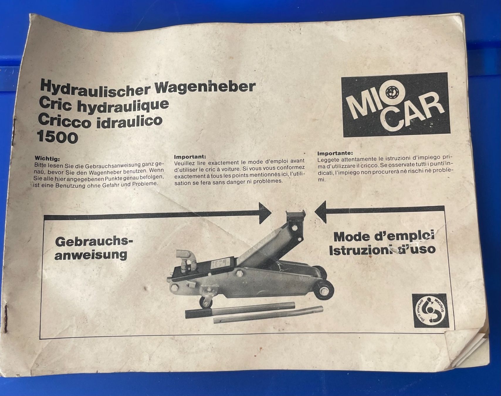 Tutti gli attrezzi: Hydraulischer Wagenheber rot gebraucht – Usato da Dietlikon venduto da Porlezza 3