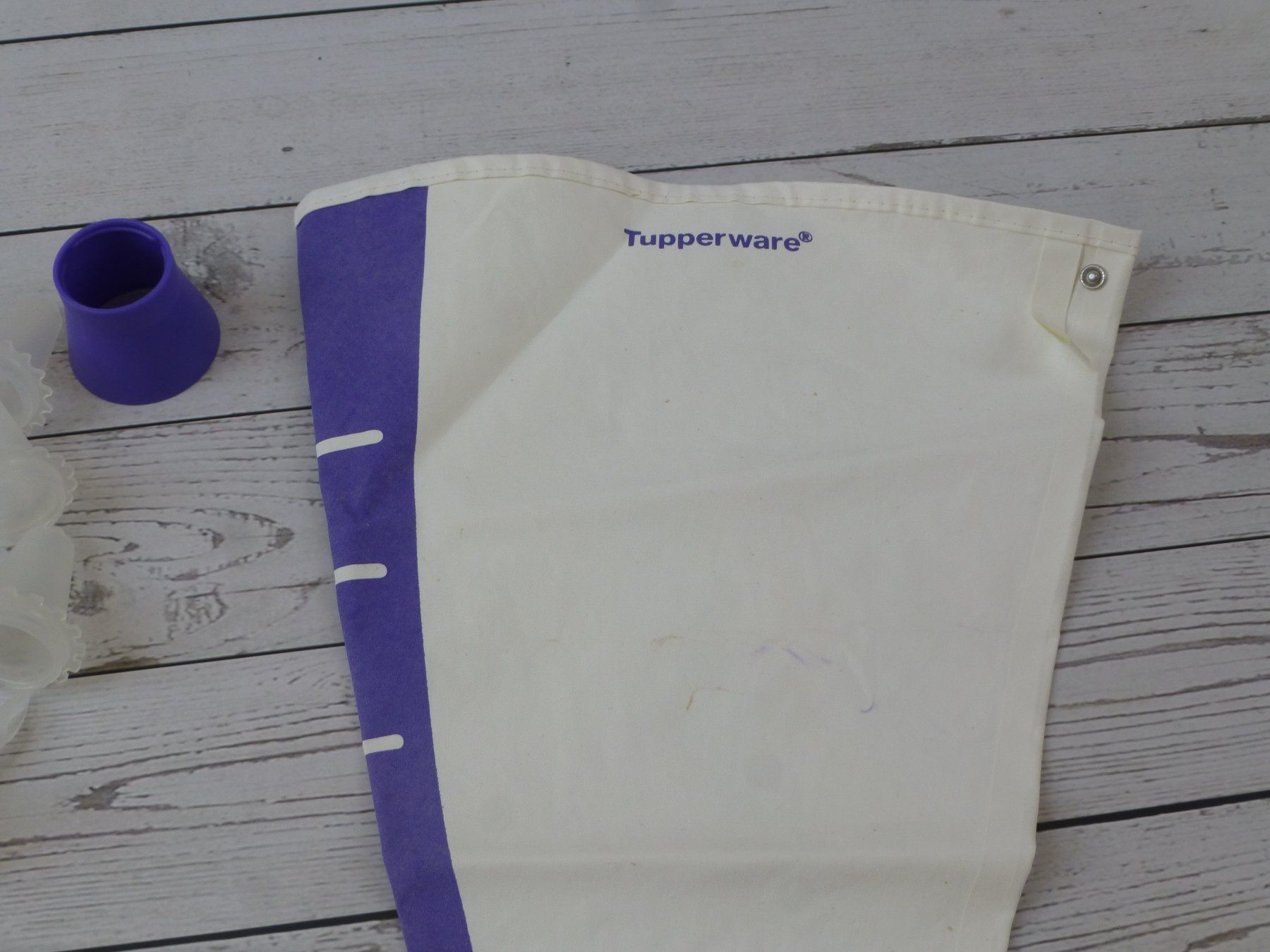 Tupperware Contenitori & Simili: Einmal gebrauchte Tuppeware Cake Spritzbeutel – Nuovo (secondo la descrizione) da Nassenwil venduto da ric_55ql 5