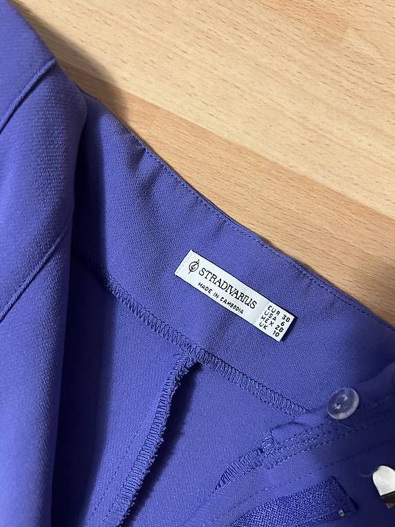 Stradivarius Pantaloni: 2x Stradivarius Hosen Gr. S – Usato da Tuggen venduto da Tantas 1