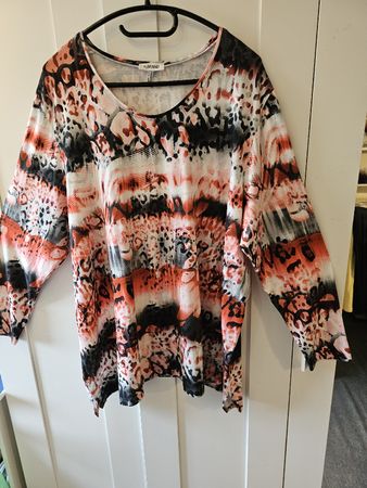 Damen Langarmshirt KJBrand rot schwarz Grösse 52 Zustand neu