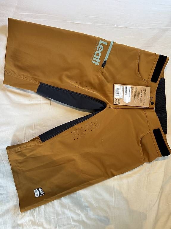 Pantaloni: Leatt MTB Shorts Damen "neu" – Usato da Lostorf venduto da Drifter3