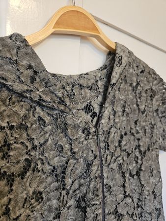Damen Jacke mit Kapuze Spitze grau Reissverschluss