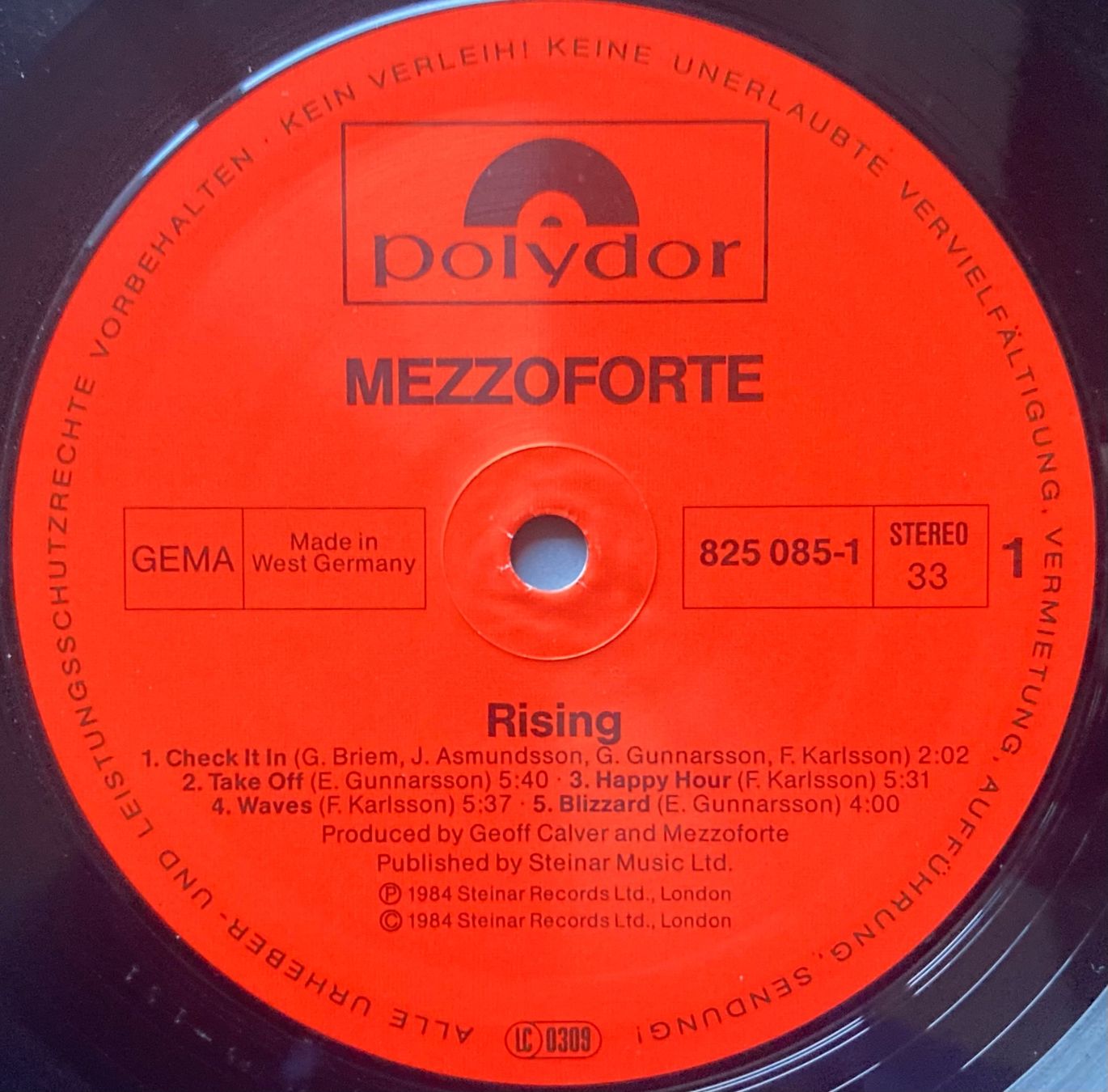 Vinyles: MEZZOFORTE - RISING – D'occasion à Poliez-Pittet par Newtown-Records 2