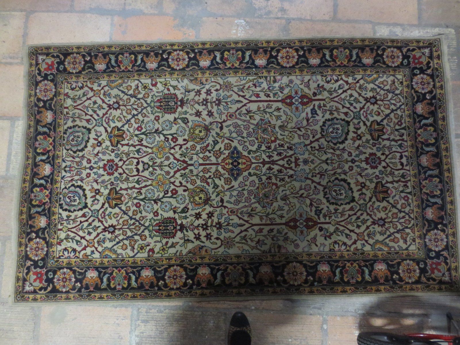 Tappeti: Antique Floor carpet rug – Usato da Zürich venduto da MIR_8ht5