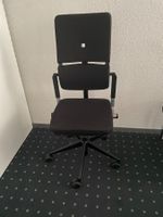 Steelcase Please Ergonomischer Bürodrehstuhl  schwarz