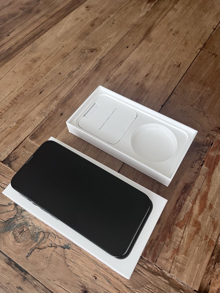 Apple Portables: iPhone 14 schwarz 128GB – D'occasion à Feuerthalen par sommer92 2