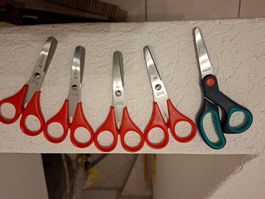 Kinderscheren 4 von gonis, 1 von Crea Direct